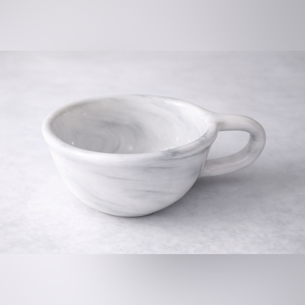 Elegant White Ceramic Coffee‎ Mug NWT*